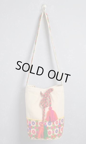 画像1: Amale Embroidered Satchel (1)